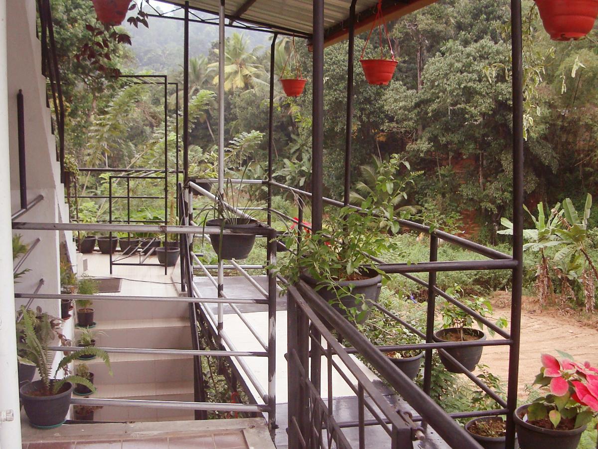 Gt Homes Peradeniya Exteriör bild